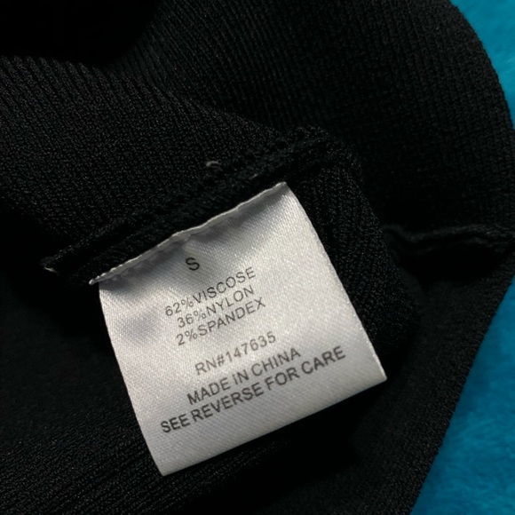 Romeo + Juliet black fitted skirt - Picture 4 of 4